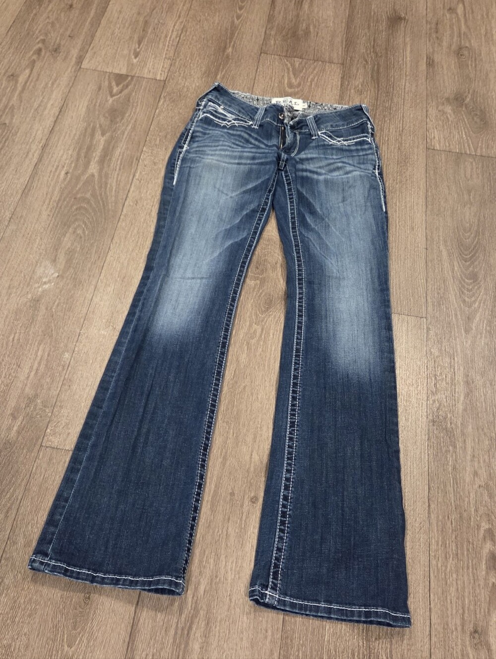 Ariat Mid Rise Bootcut Jeans 28L - Picture 2 of 9